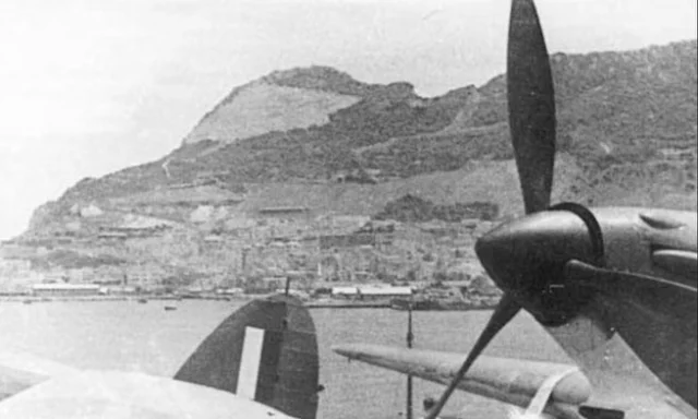 View of the Rock from the flight deck of HMS Ark Royal, with the nose and propeller of a Hawker Hurricane Mk I in the foreground.

The photograph was taken in June 1941, as the aircraft carrier’s deck was packed with Hurricanes bound for the beleaguered island of Malta.

In image 2, taken on the same occasion, the full flight deck can be more clearly appreciated.

#gibraltar #wwii #ww2 #heritage #history

📸 Kenneth Busuttil