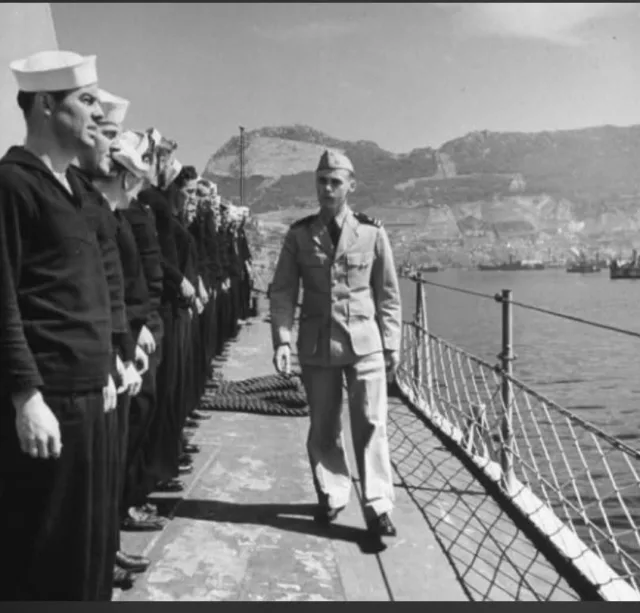 US Navy sailors on inspection parade aboard a vessel anchored in the Bay of Gibraltar in late 1942.

Gibraltar was a vital transit and staging point for Operation Torch, the Anglo-American invasion of Vichy French North Africa in November 1942. It is possible that some of these sailors took part in the operation.

#gibraltar #wwii #ww2 #history #heritage

📸 Kenneth Busuttil